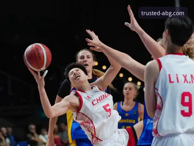 复盘中国女篮关键一胜的3个战术要点与观赛体验